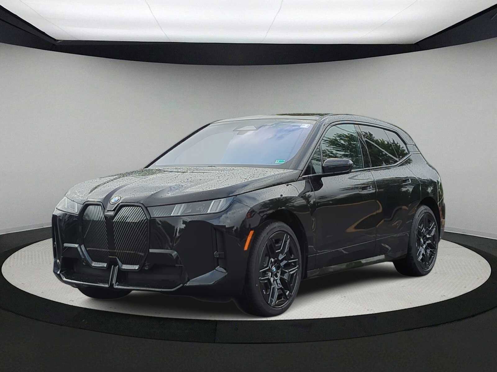 New 2026 BMW iX xDrive60 w/ M Sport Package AWD/4WD image 4