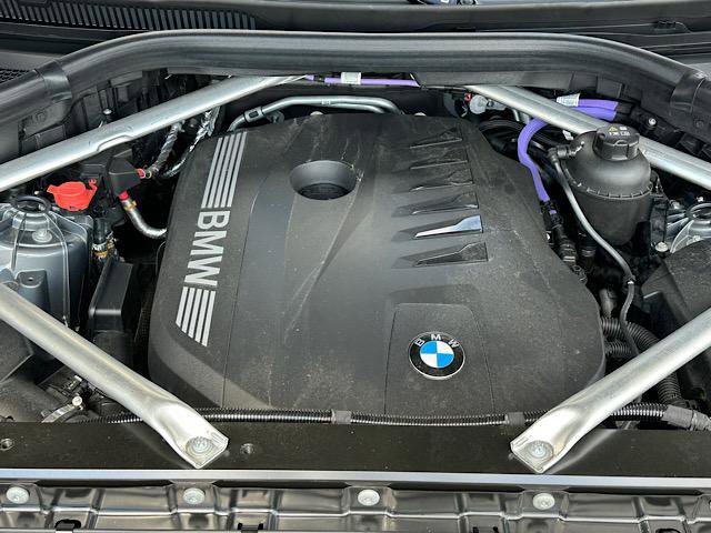 Certified 2025 BMW X5 xDrive40i w/ Climate Comfort Package AWD/4WD image 12