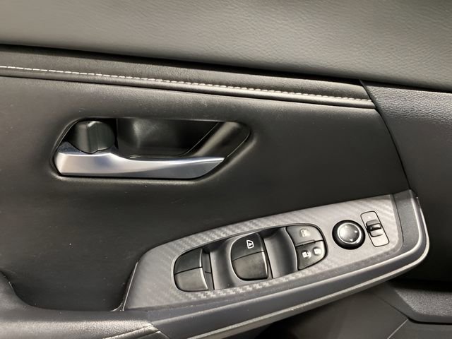 Certified 2023 Nissan Sentra SV w/ Trunk Package FWD image 9