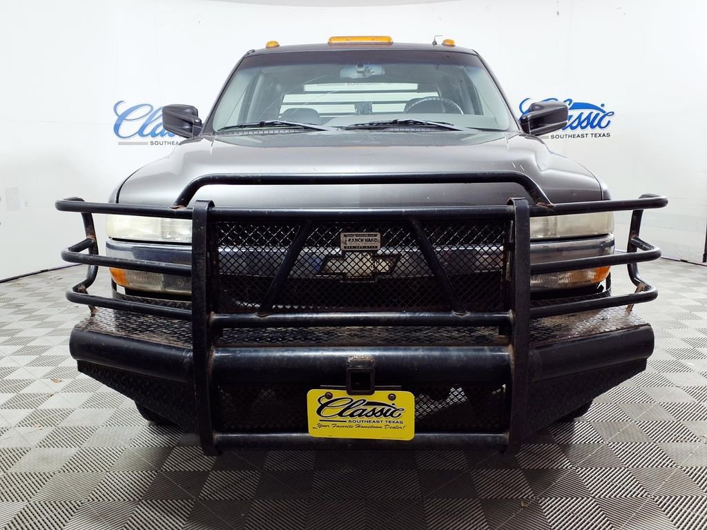 Used 2001 Chevrolet Silverado 3500 LT w/ Off-Road Skid Plate Pkg AWD/4WD image 3