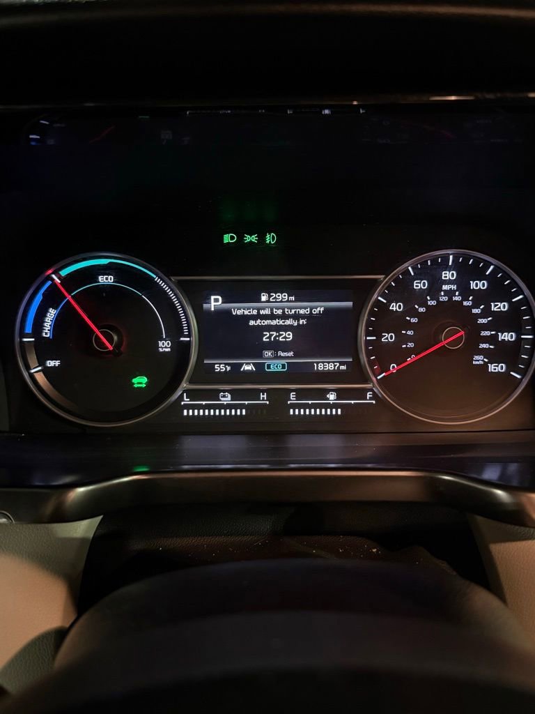 Certified 2024 Kia Sorento EX image 12