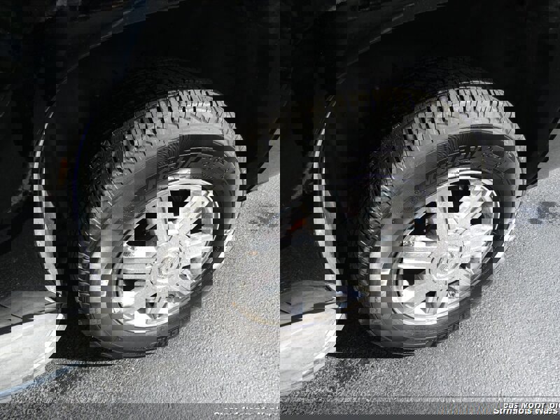 Used 2007 Cadillac Escalade EXT EXT w/ Climate Package image 20