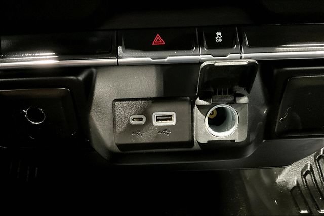 Used 2022 Chevrolet Silverado 3500 W/T w/ Snow Plow Prep Package AWD/4WD image 14