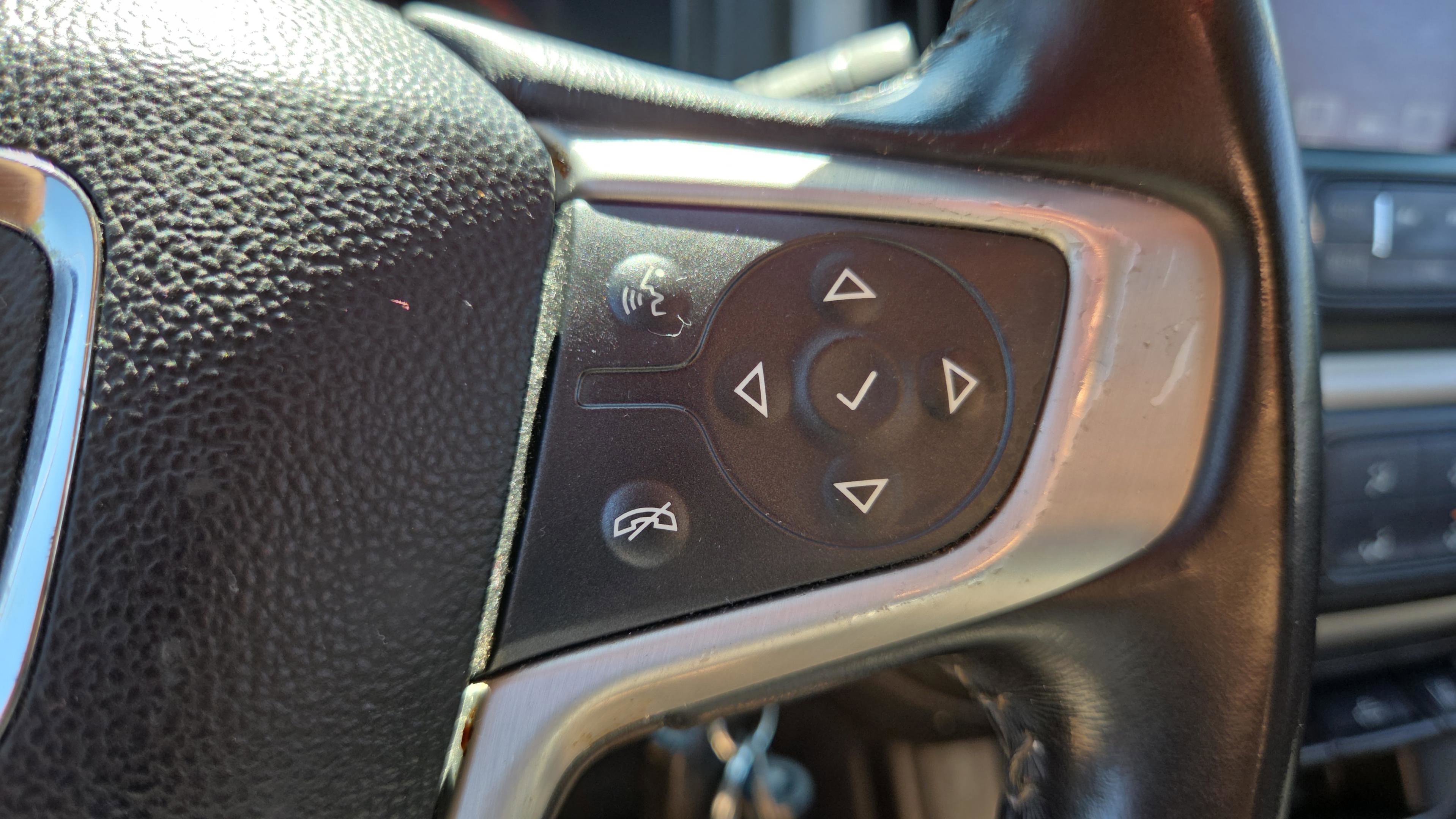 Used 2016 GMC Canyon SLE w/ SLE Convenience Package image 30