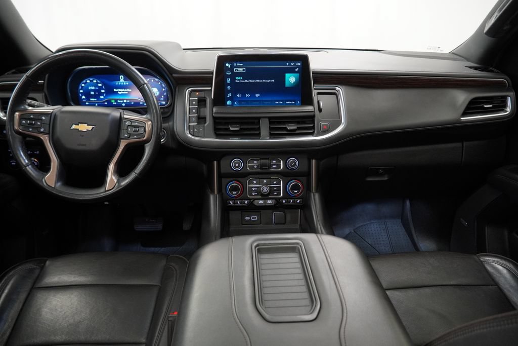 Used 2023 Chevrolet Suburban High Country AWD/4WD image 12