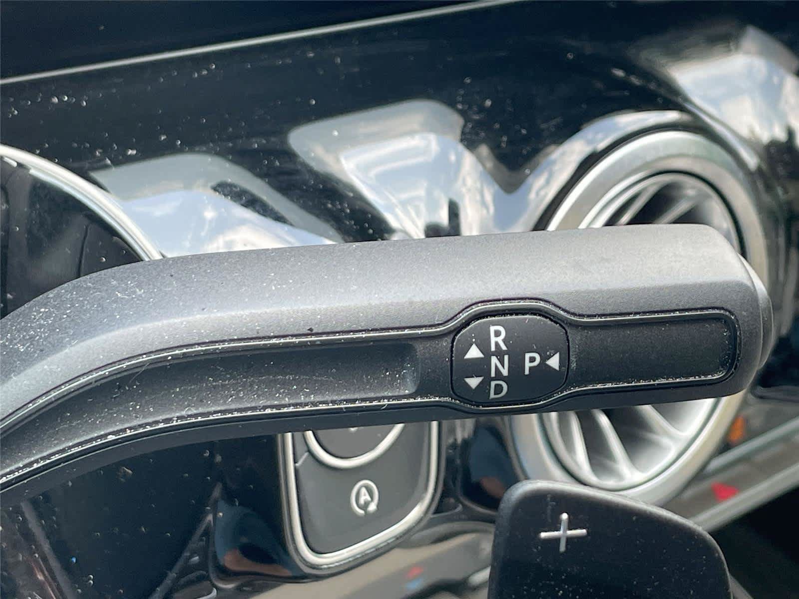 Used 2022 Mercedes-Benz GLA 250 4MATIC image 19