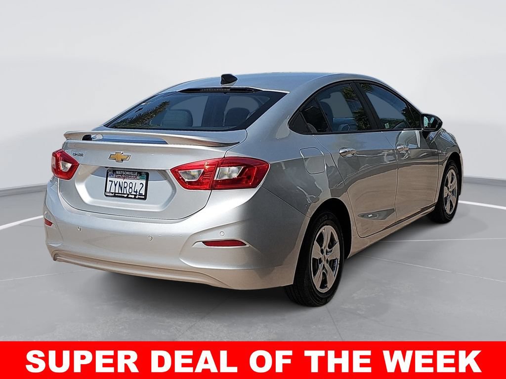 Used 2017 Chevrolet Cruze LS FWD image 3