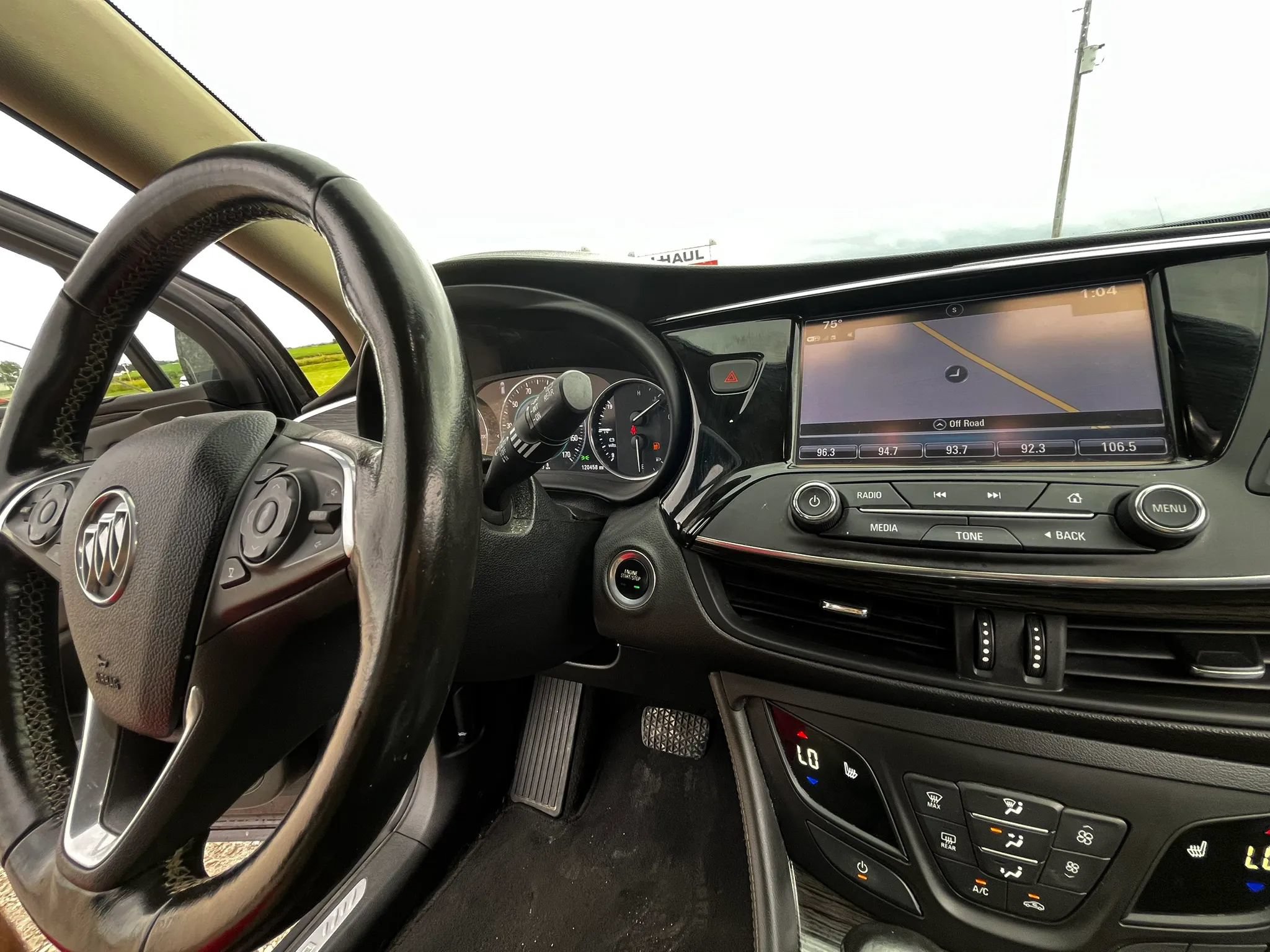 Used 2017 Buick Envision Premium AWD/4WD image 19