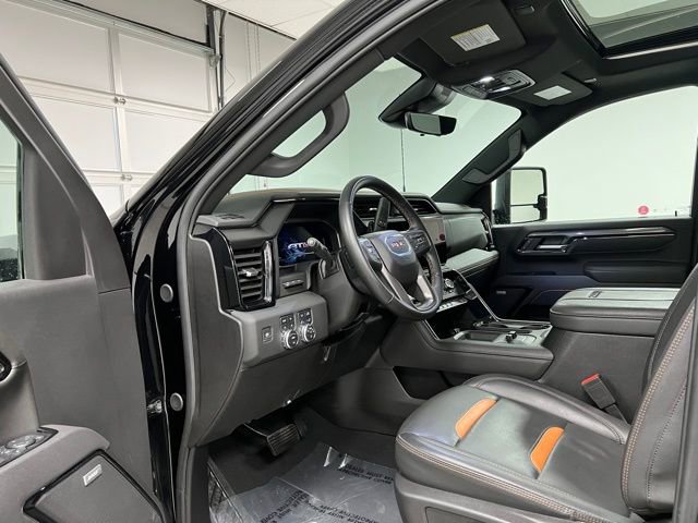 Used 2025 GMC Sierra 3500 AT4 w/ AT4 Premium Plus Package image 20