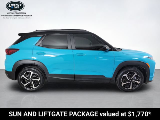 Used 2021 Chevrolet TrailBlazer RS w/ Sun and Liftgate Package AWD/4WD image 2