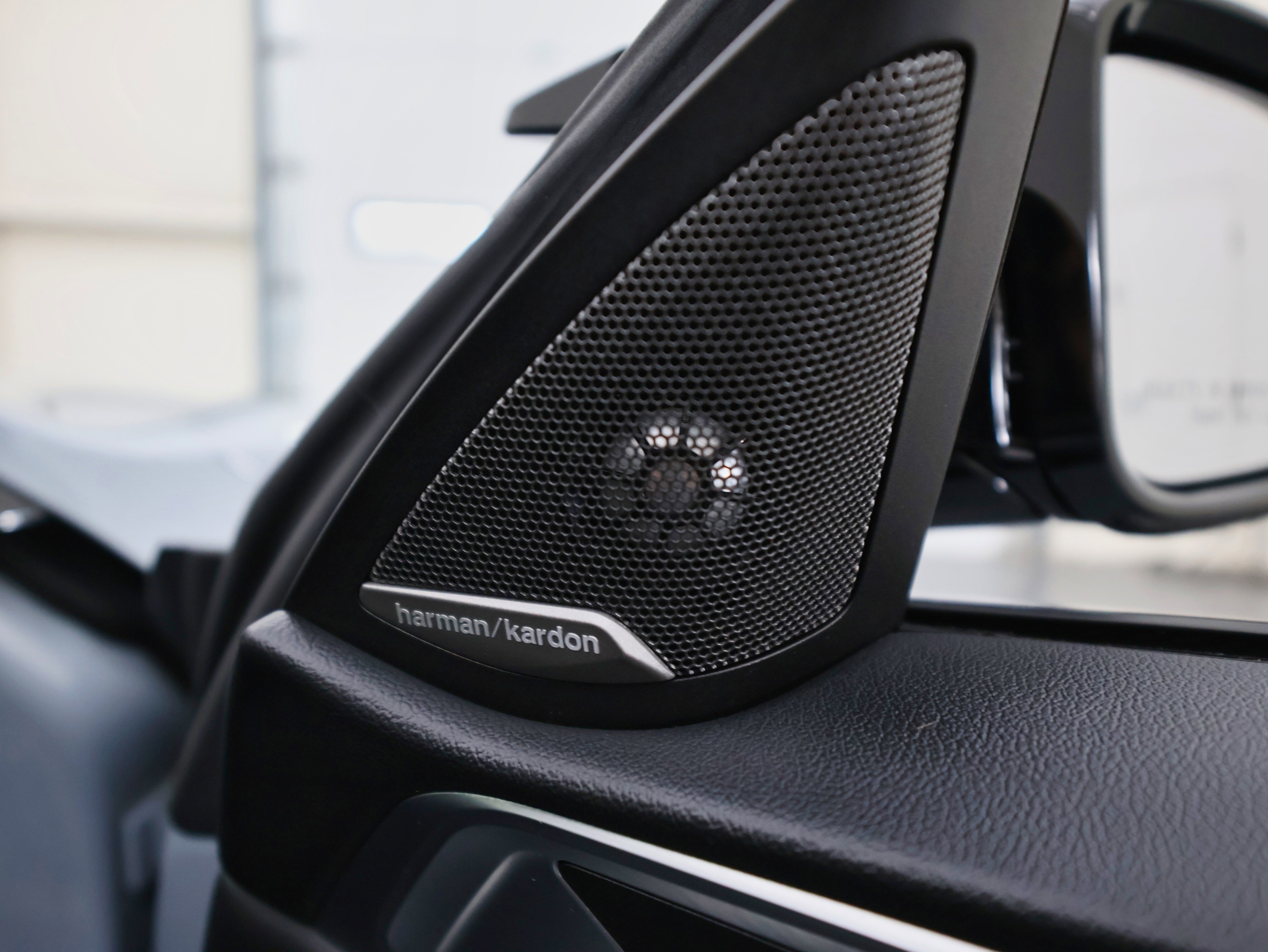 Used 2024 BMW M4 xDrive Competition w/ Executive Package image 53