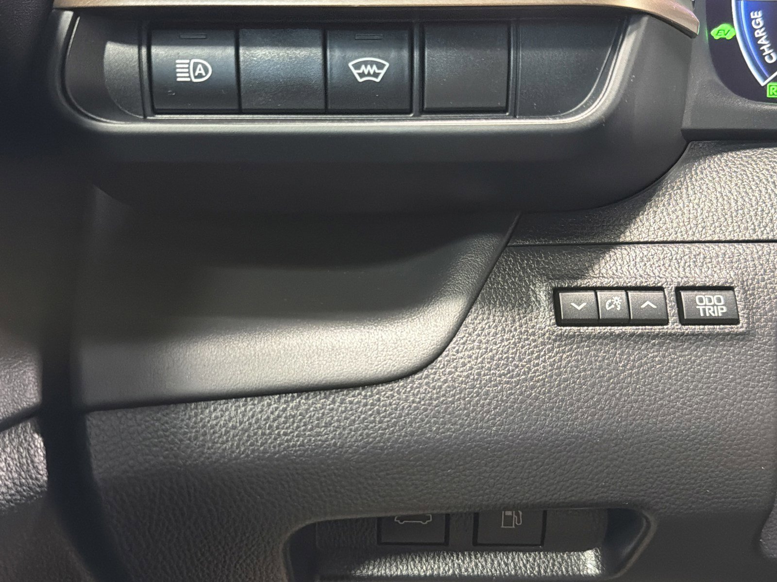 Used 2023 Toyota Crown XLE image 26