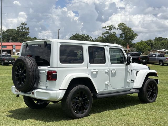 Used 2022 Jeep Wrangler Unlimited Sahara AWD/4WD image 7