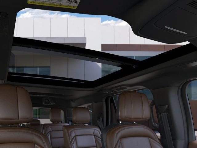 New 2026 Lincoln Navigator Reserve AWD/4WD image 22