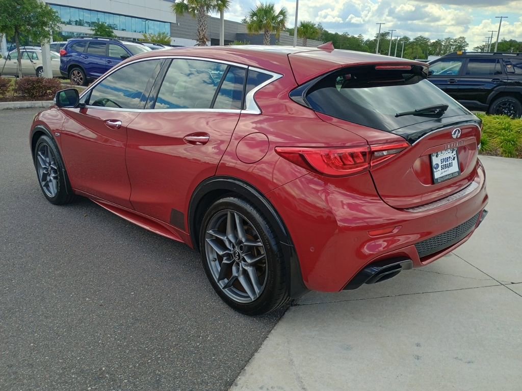 Used 2017 INFINITI QX30 Sport w/ Sport Leather Package FWD image 7