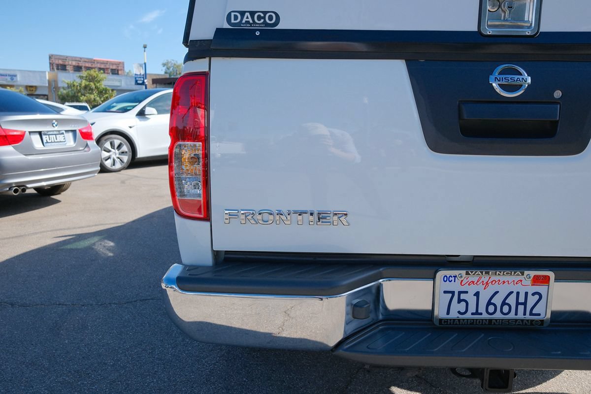 Used 2017 Nissan Frontier SV RWD image 31
