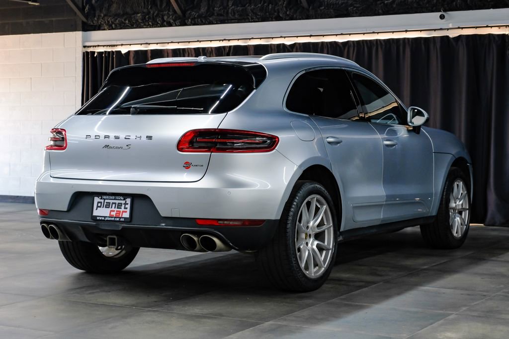 Used 2017 Porsche Macan S image 11