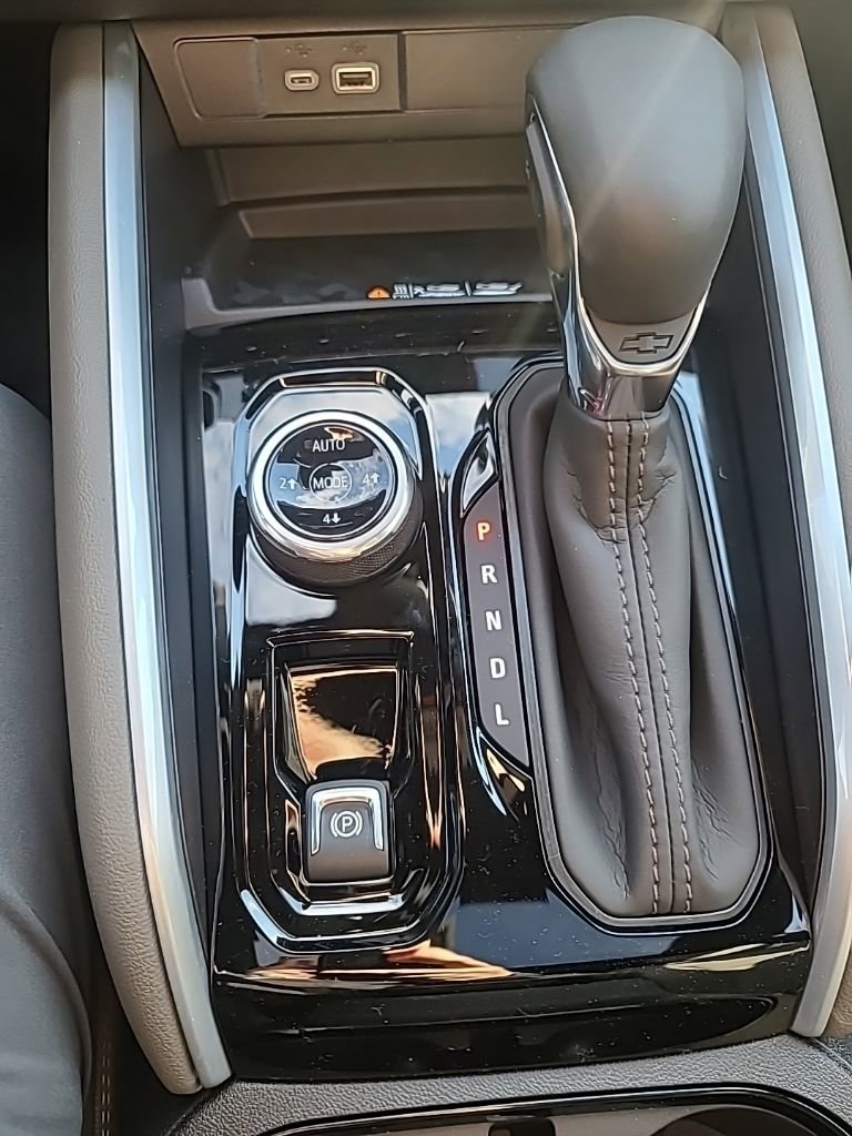 New 2026 Chevrolet Colorado ZR2 w/ Technology Package image 28