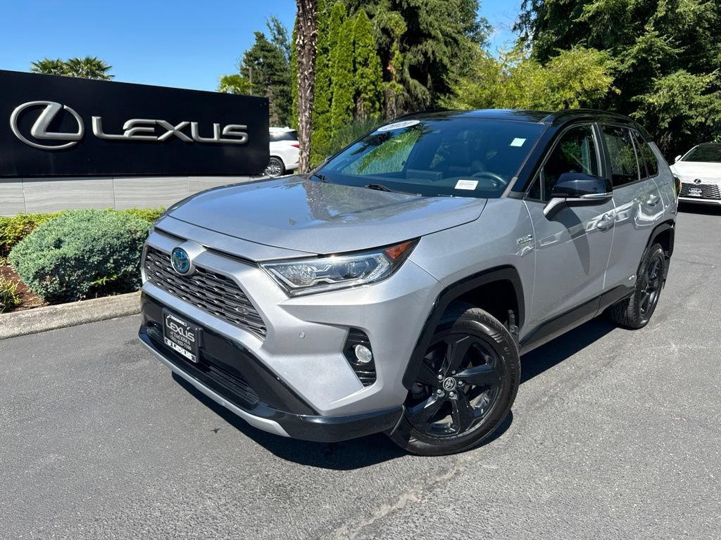 Used 2021 Toyota RAV4 XSE AWD/4WD video 1