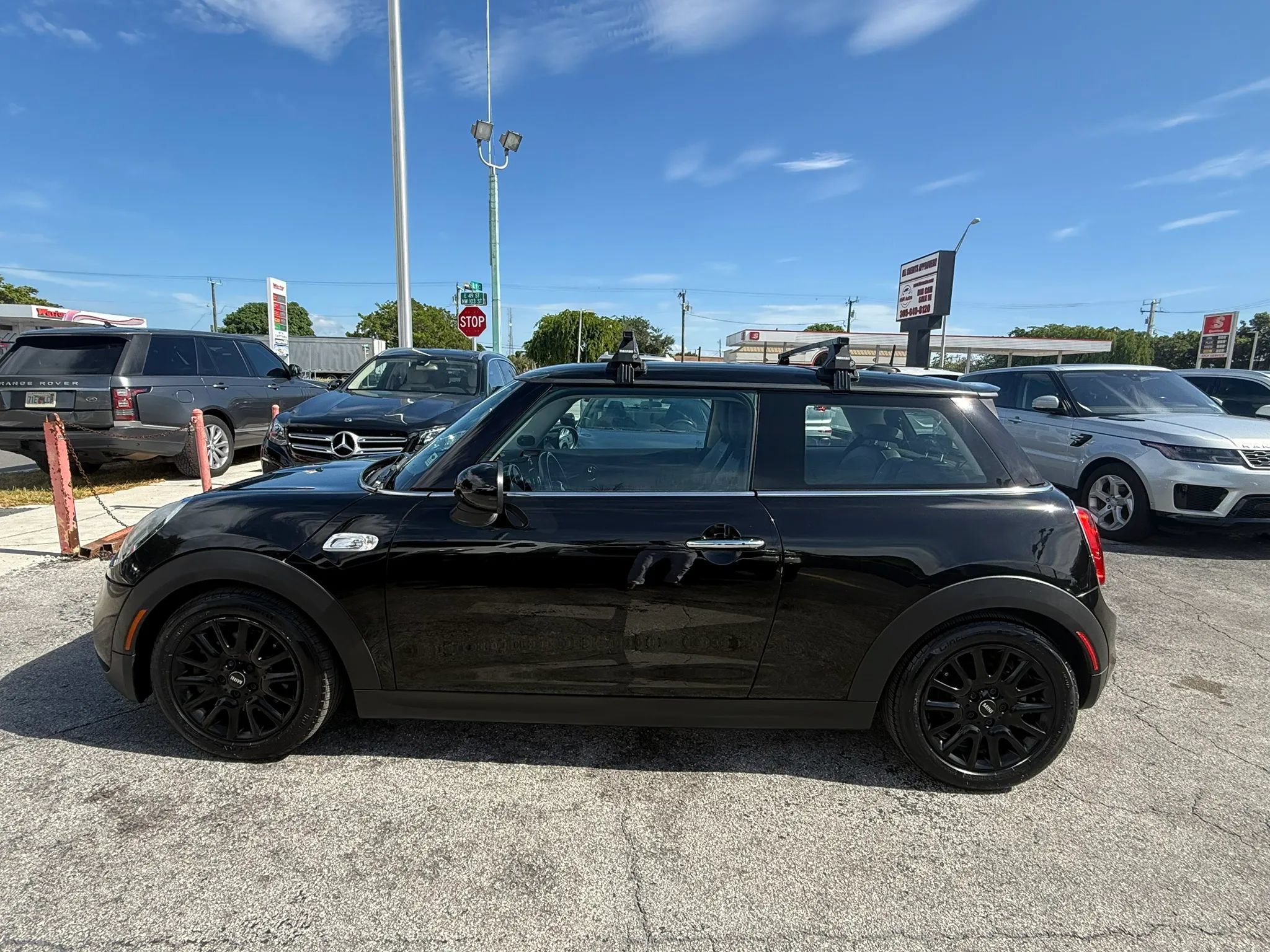 Used 2015 MINI Cooper S FWD image 2