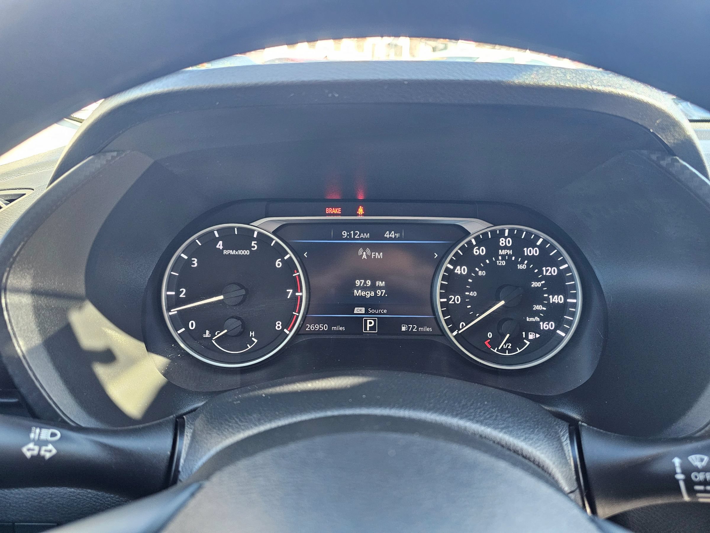 Used 2025 Nissan Sentra SV FWD image 22