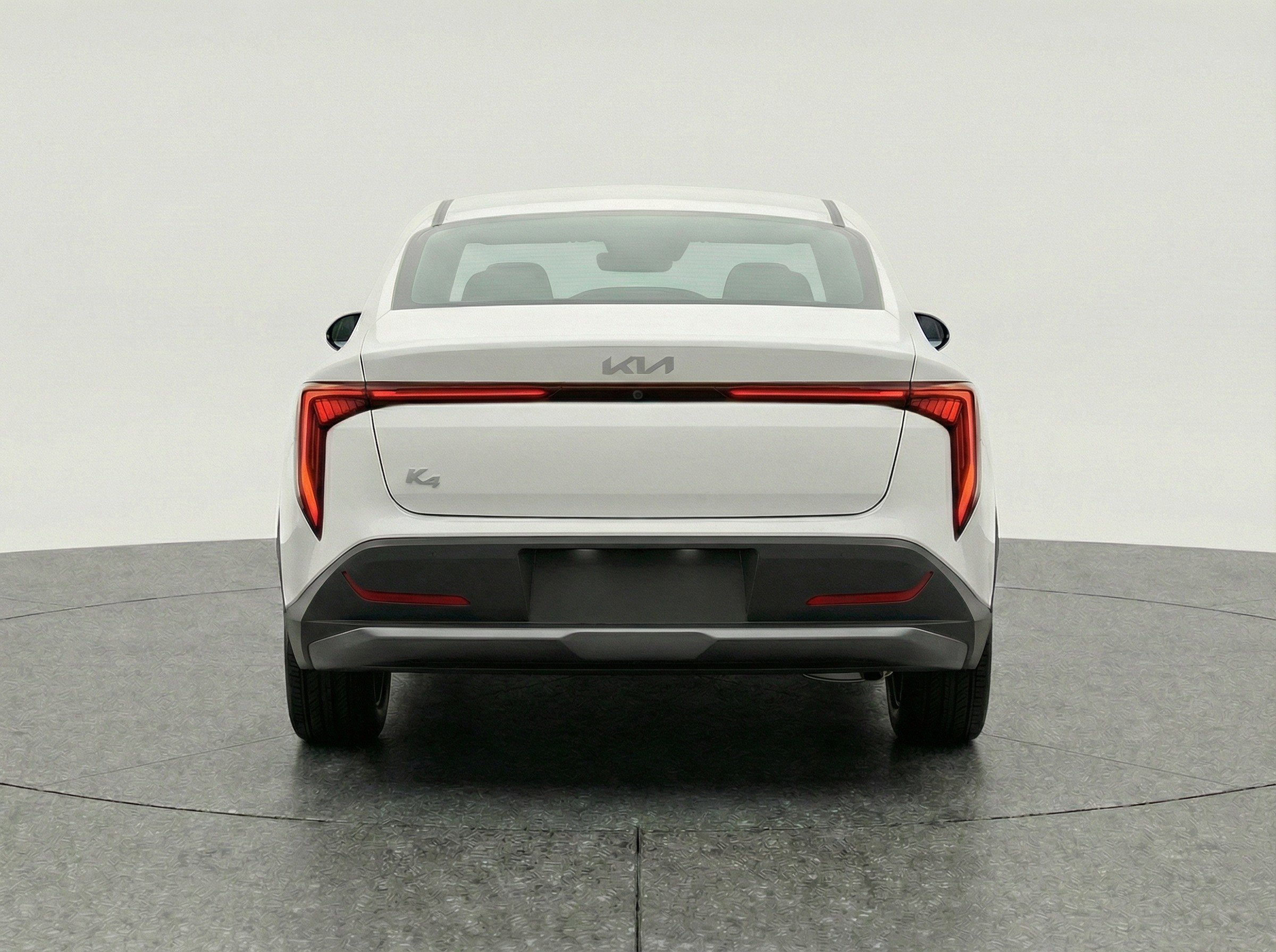 Used 2025 Kia K4 LXS image 7