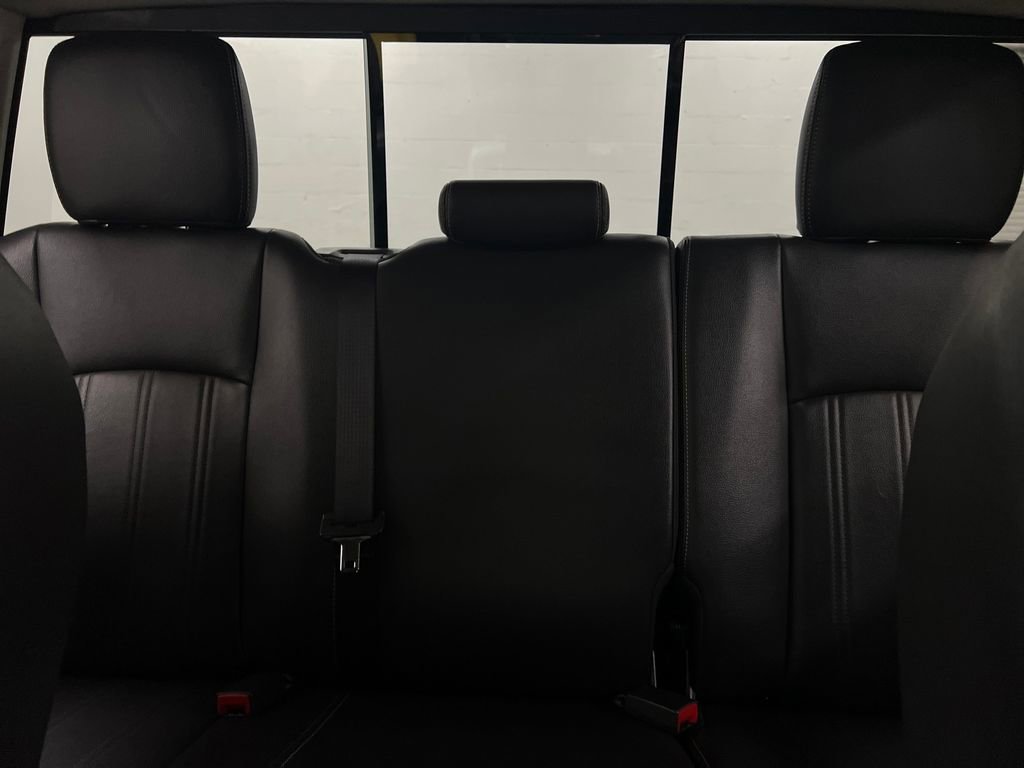 Used 2012 RAM 1500 Laramie RWD image 27