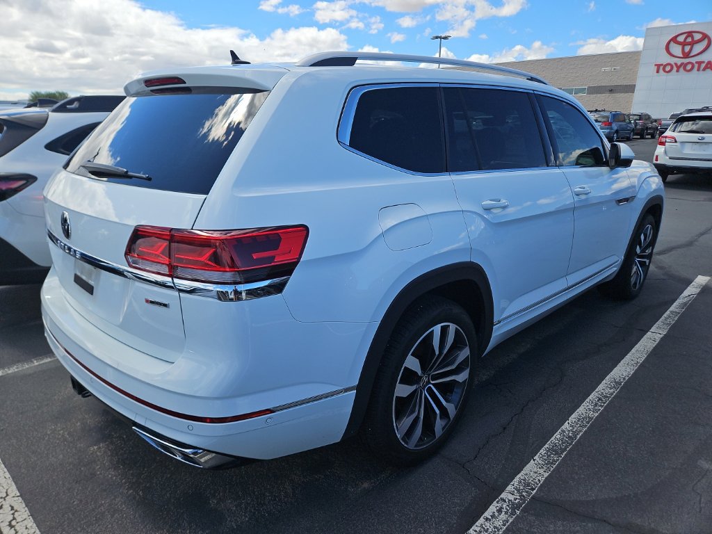 Used 2022 Volkswagen Atlas SEL Premium AWD/4WD image 3