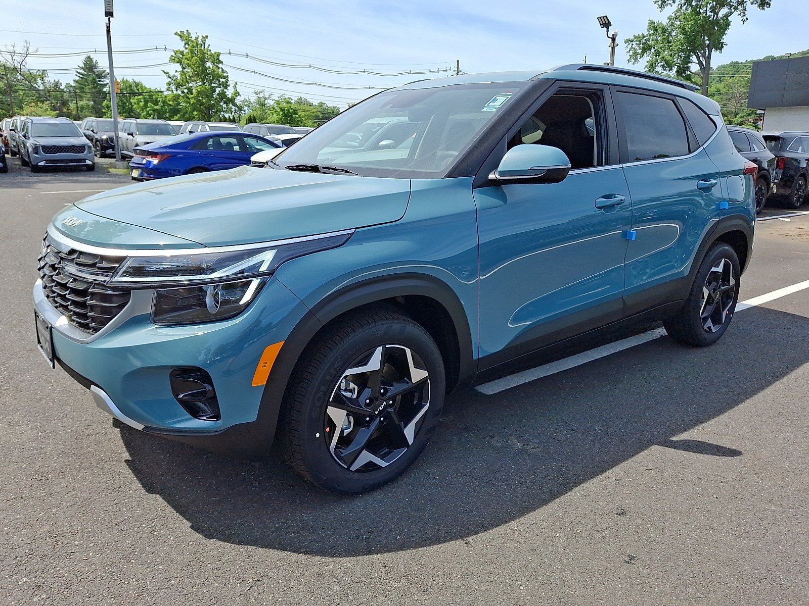 New 2026 Kia Seltos EX AWD/4WD image 3