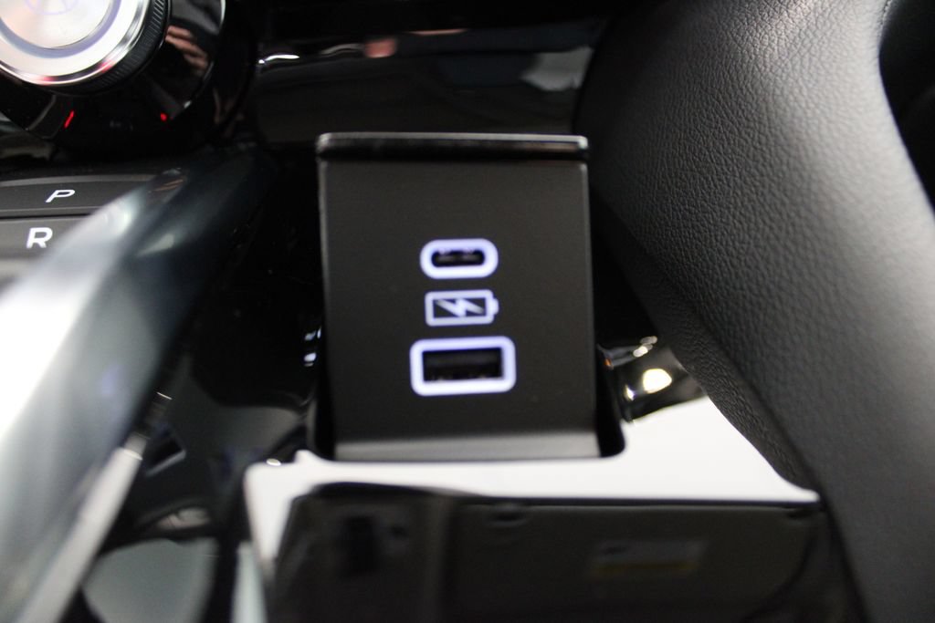 New 2026 Acura MDX SH-AWD image 17