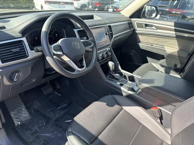 Certified 2022 Volkswagen Atlas SE w/ Panoramic Sunroof Package FWD image 14
