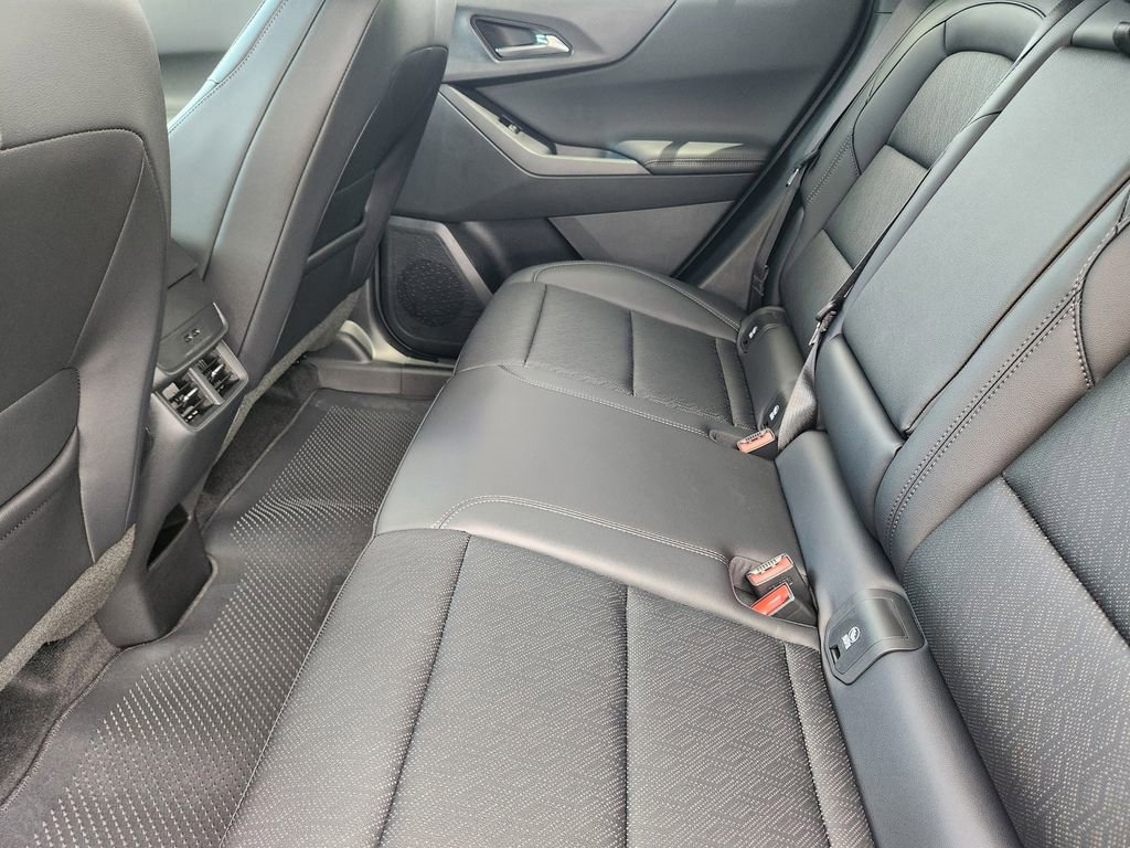 New 2026 Chevrolet Equinox LT w/ Convenience Package II FWD image 18