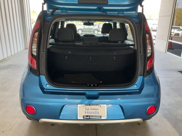 Used 2018 Kia Soul + image 19