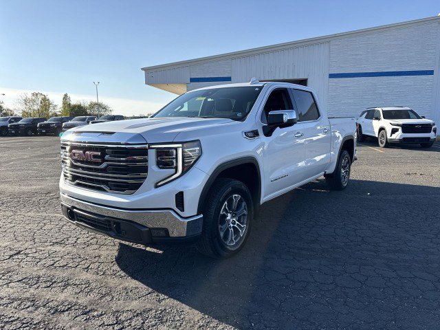 Certified 2023 GMC Sierra 1500 SLT w/ Max Trailering Package image 1