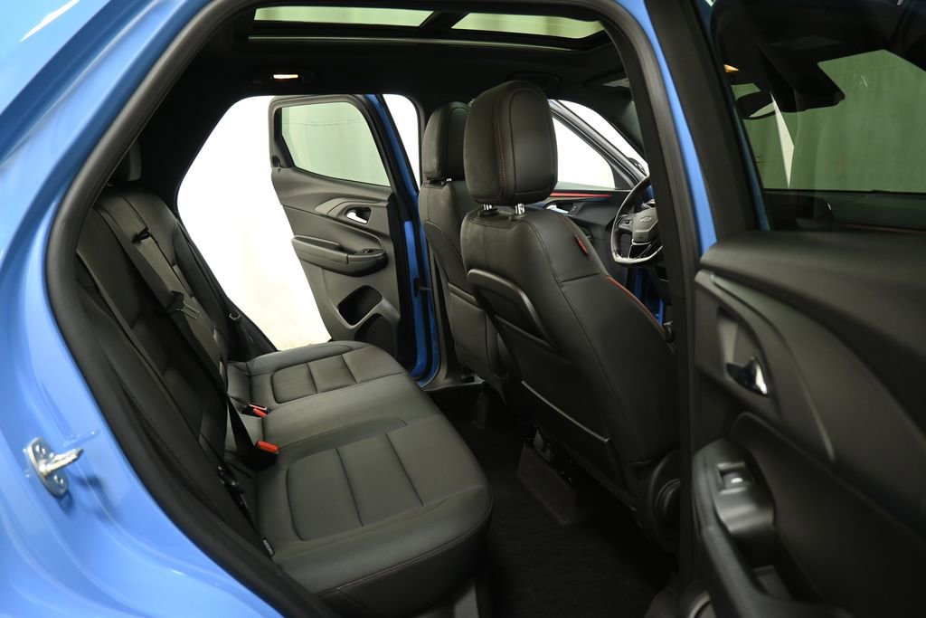 Used 2024 Chevrolet TrailBlazer RS w/ Convenience Package image 25
