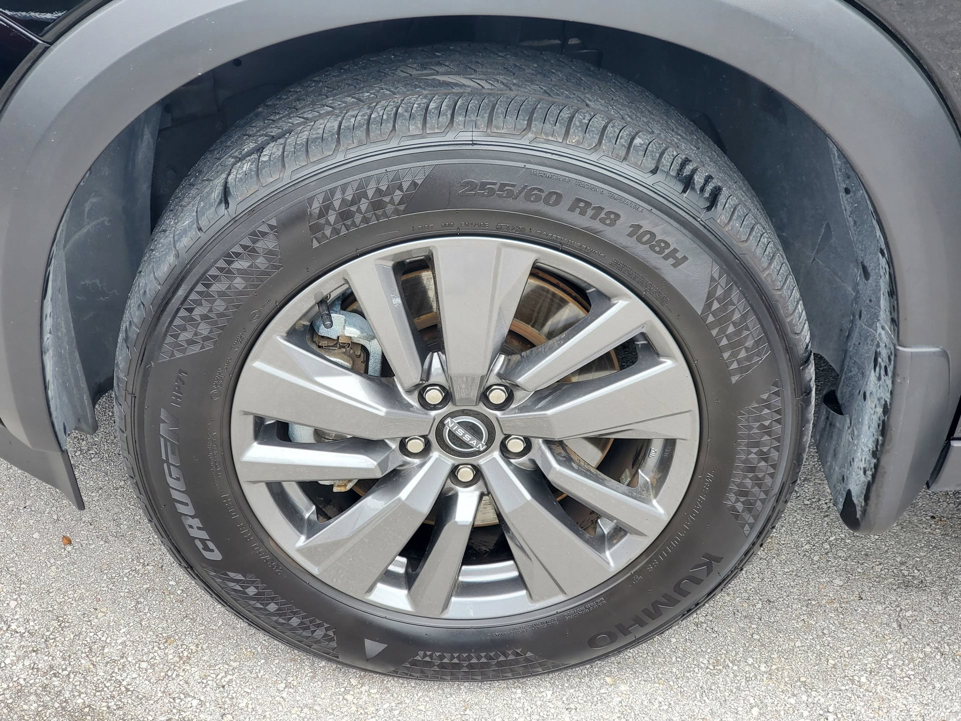 Used 2025 Nissan Pathfinder SV FWD image 5