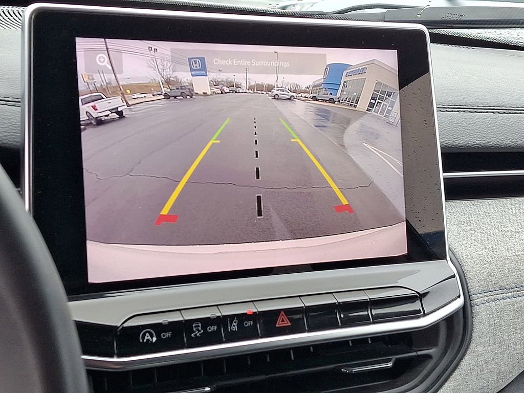 Used 2022 Jeep Compass Latitude image 4