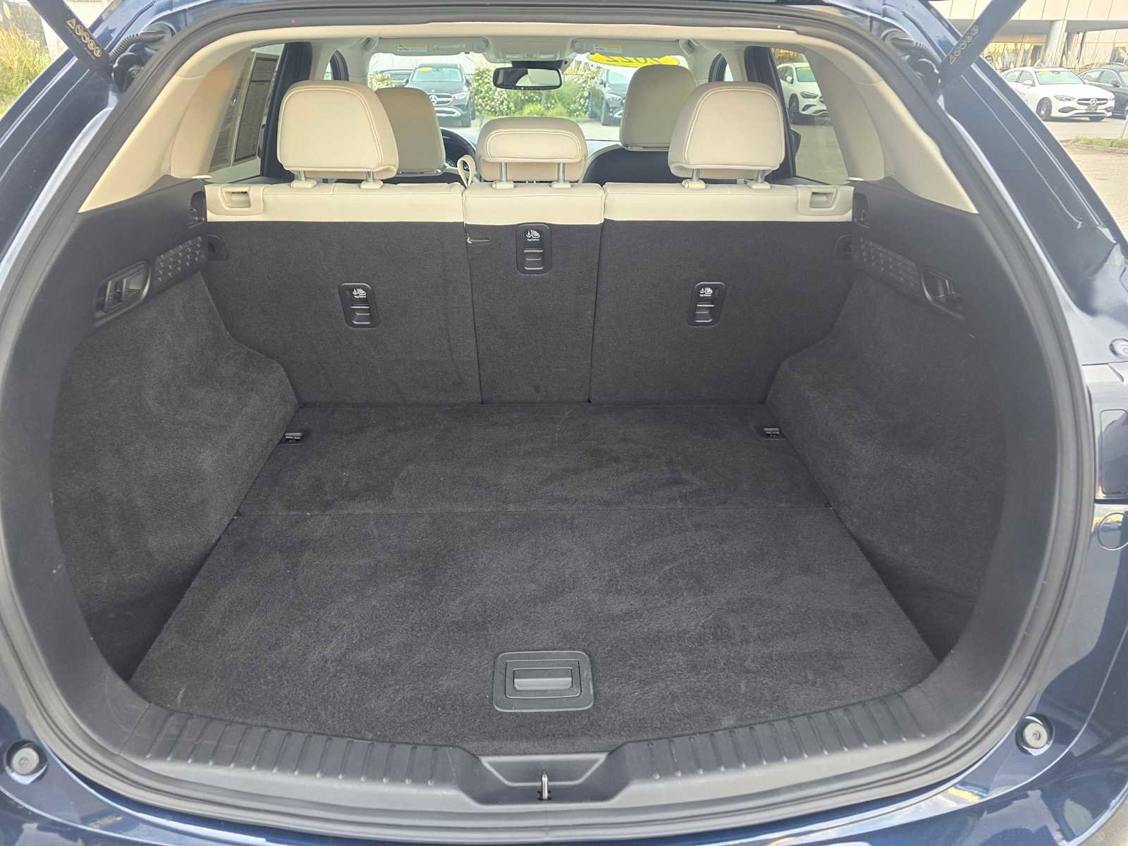 Used 2022 MAZDA CX-5 AWD 2.5 S w/ Premium Package image 16