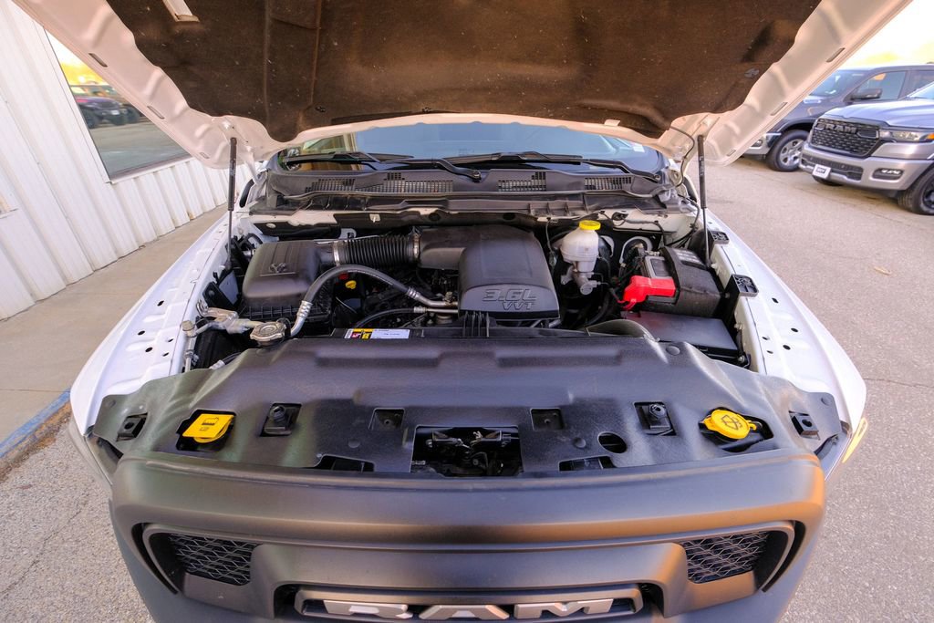 Used 2024 RAM 1500 Classic Warlock image 34