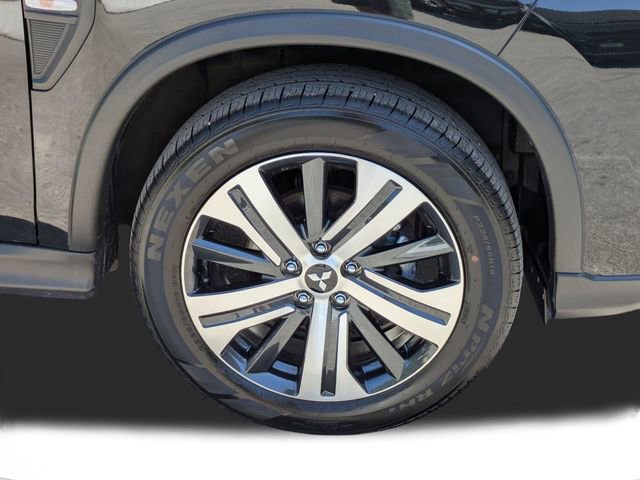 Used 2025 Mitsubishi Outlander Sport ES AWD/4WD image 11