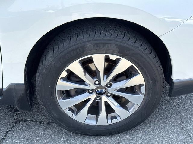 Used 2018 Subaru Outback 2.5i Touring image 7