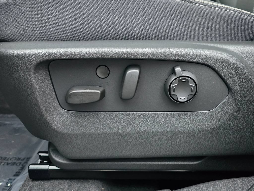 New 2026 Buick Envision Avenir AWD/4WD image 17