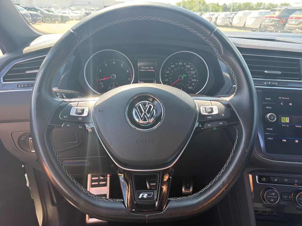 Certified 2020 Volkswagen Tiguan SE R-Line AWD/4WD image 11