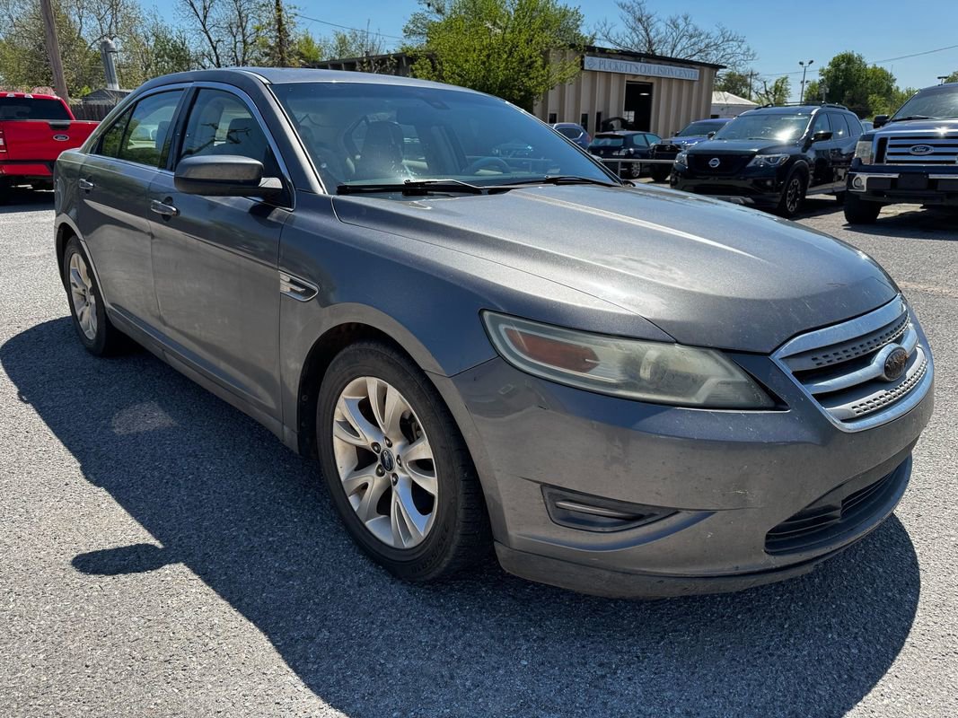 Used 2011 Ford Taurus SEL w/ 201A Rapid Spec Order Code FWD image 4