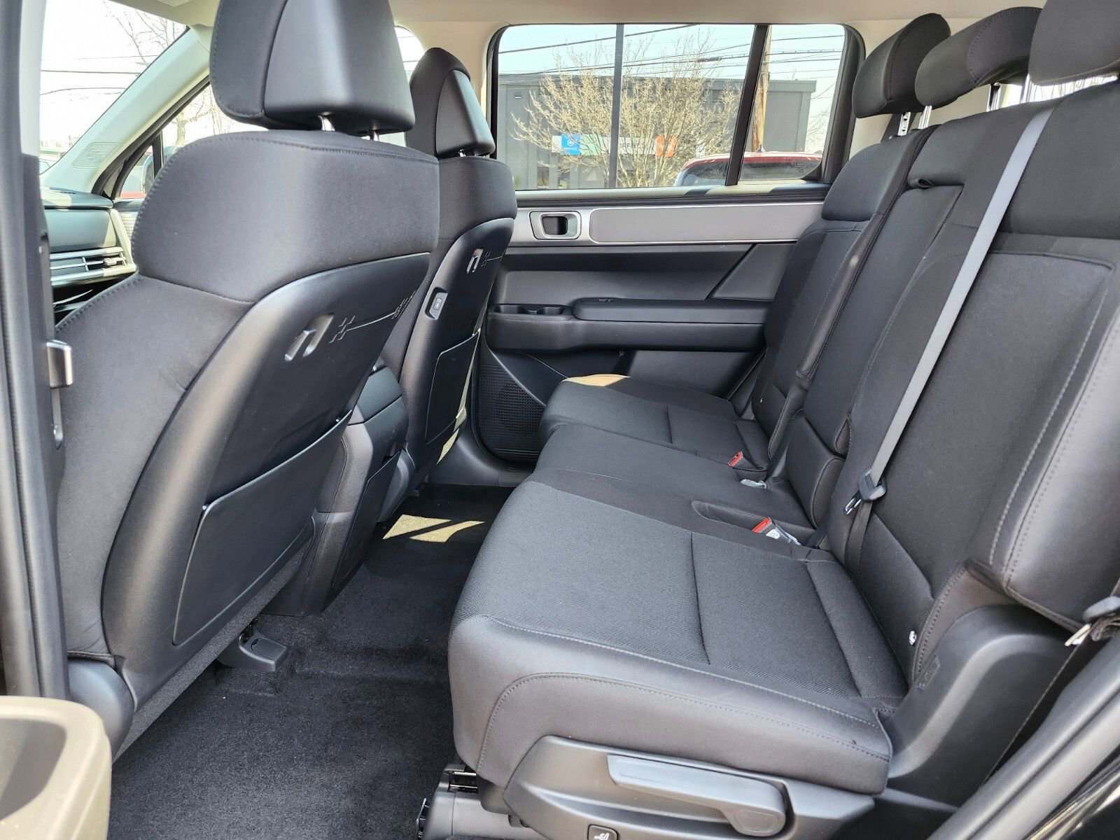 New 2026 Hyundai Santa Fe SE image 16
