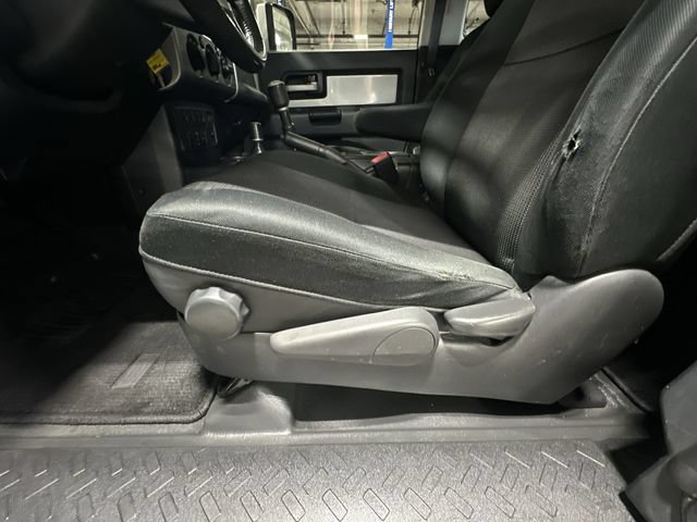 Used 2010 Toyota FJ Cruiser 4WD image 18