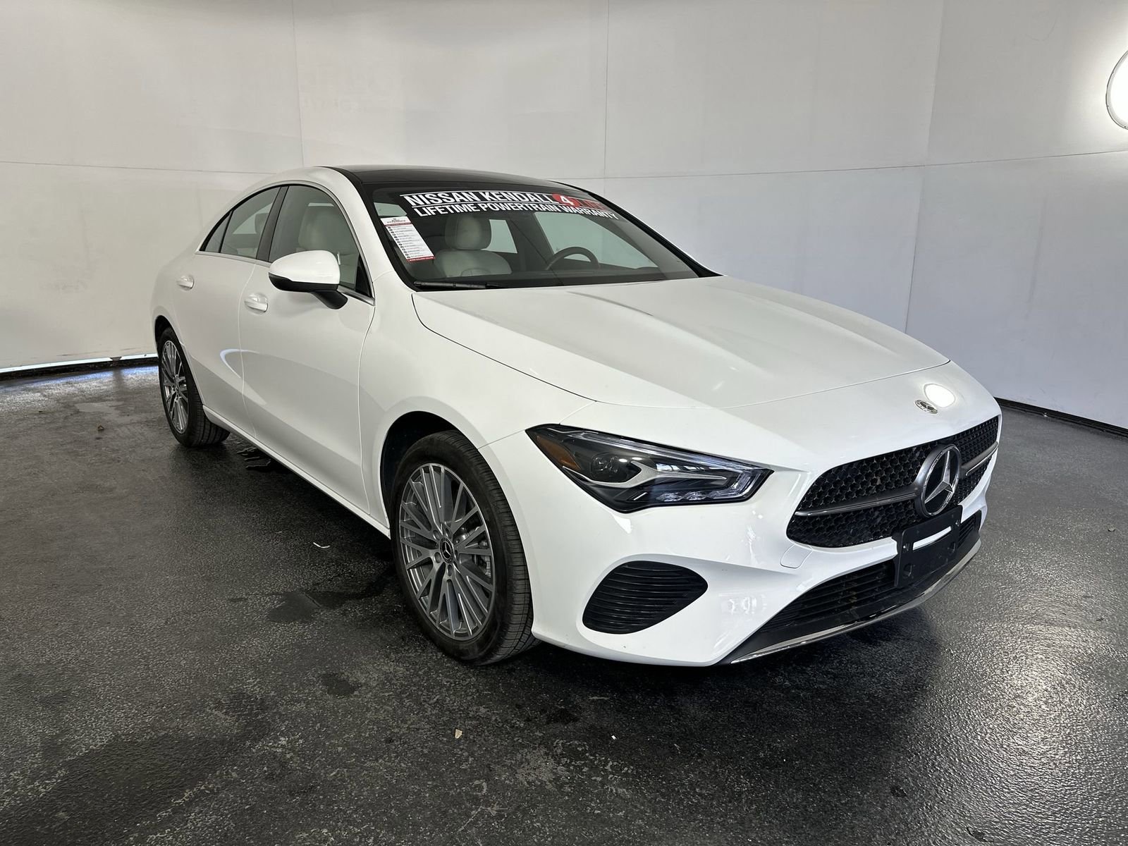 Used 2025 Mercedes-Benz CLA 250 image 3