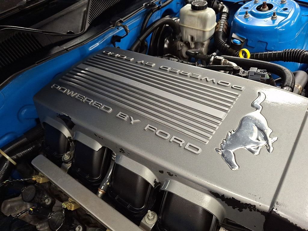 Used 2010 Ford Mustang GT image 28