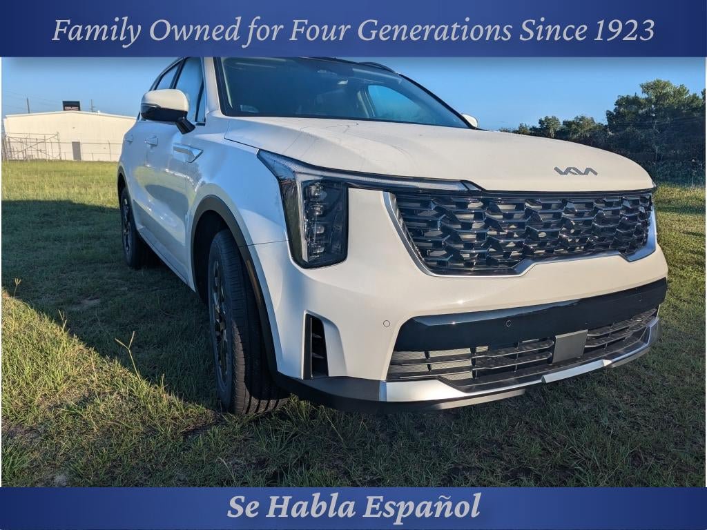 New 2026 Kia Sorento S w/ S Panoramic Sunroof Package