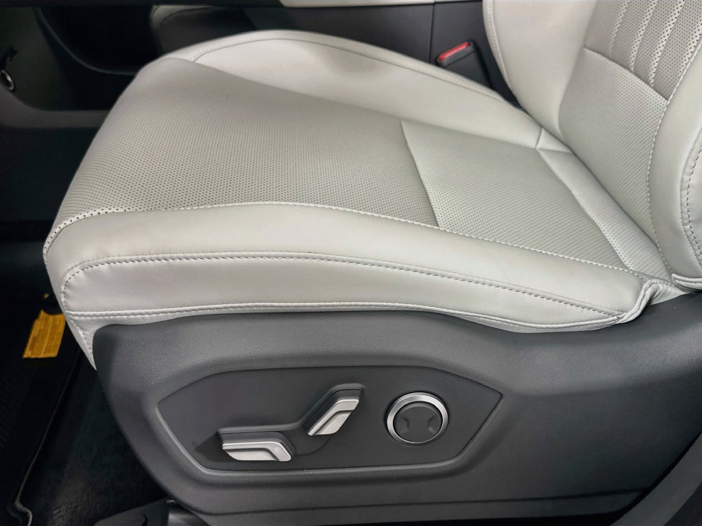 New 2027 Hyundai Santa Fe SEL FWD image 19